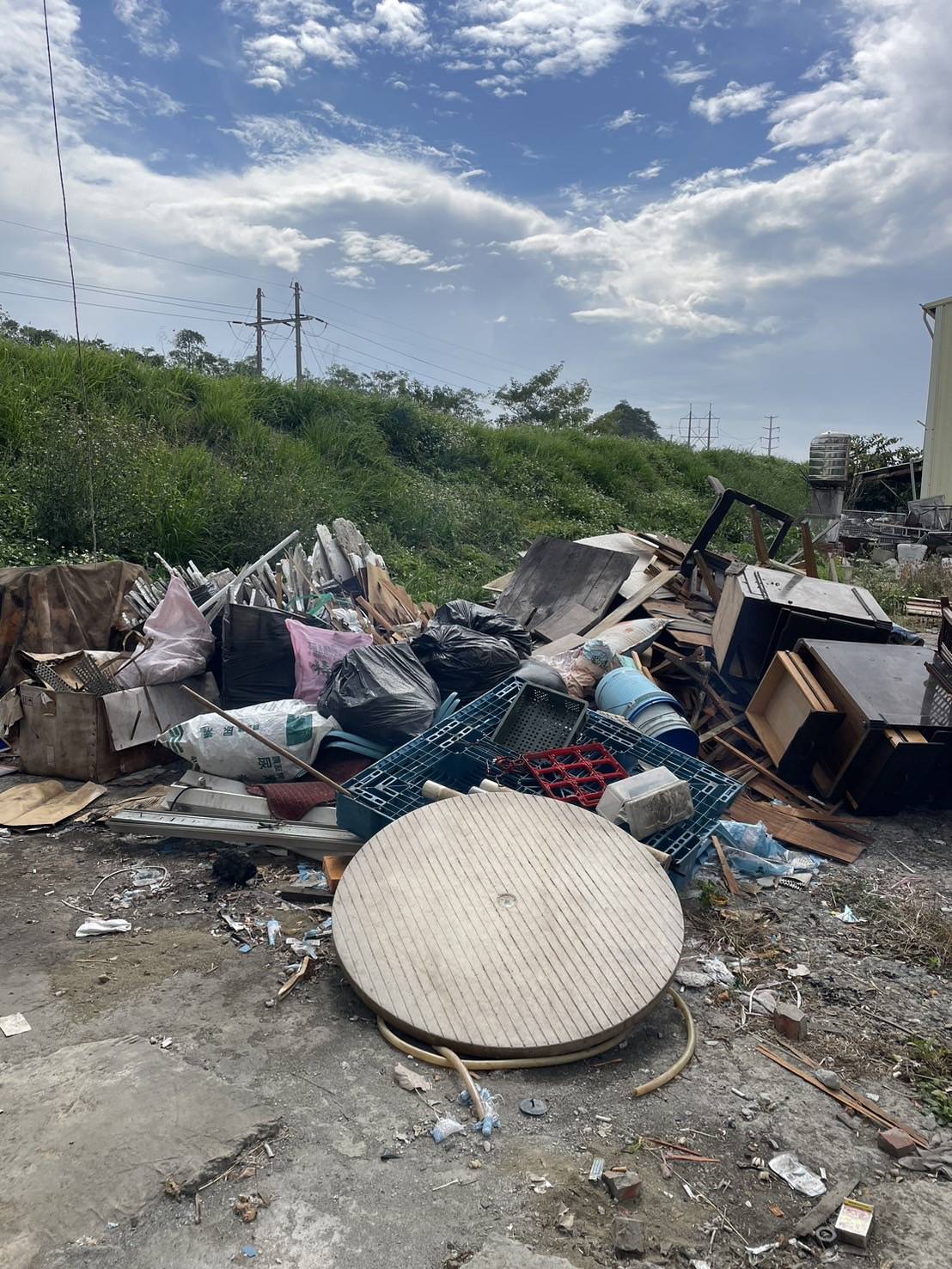 嘉義廠房拆除後廢棄物清運